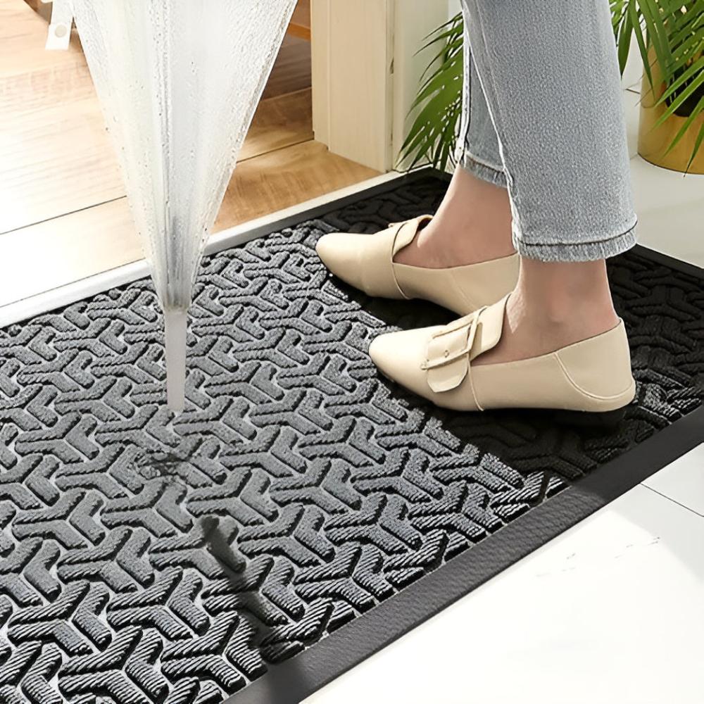 Geometric Rubber-Backed Entry Mat