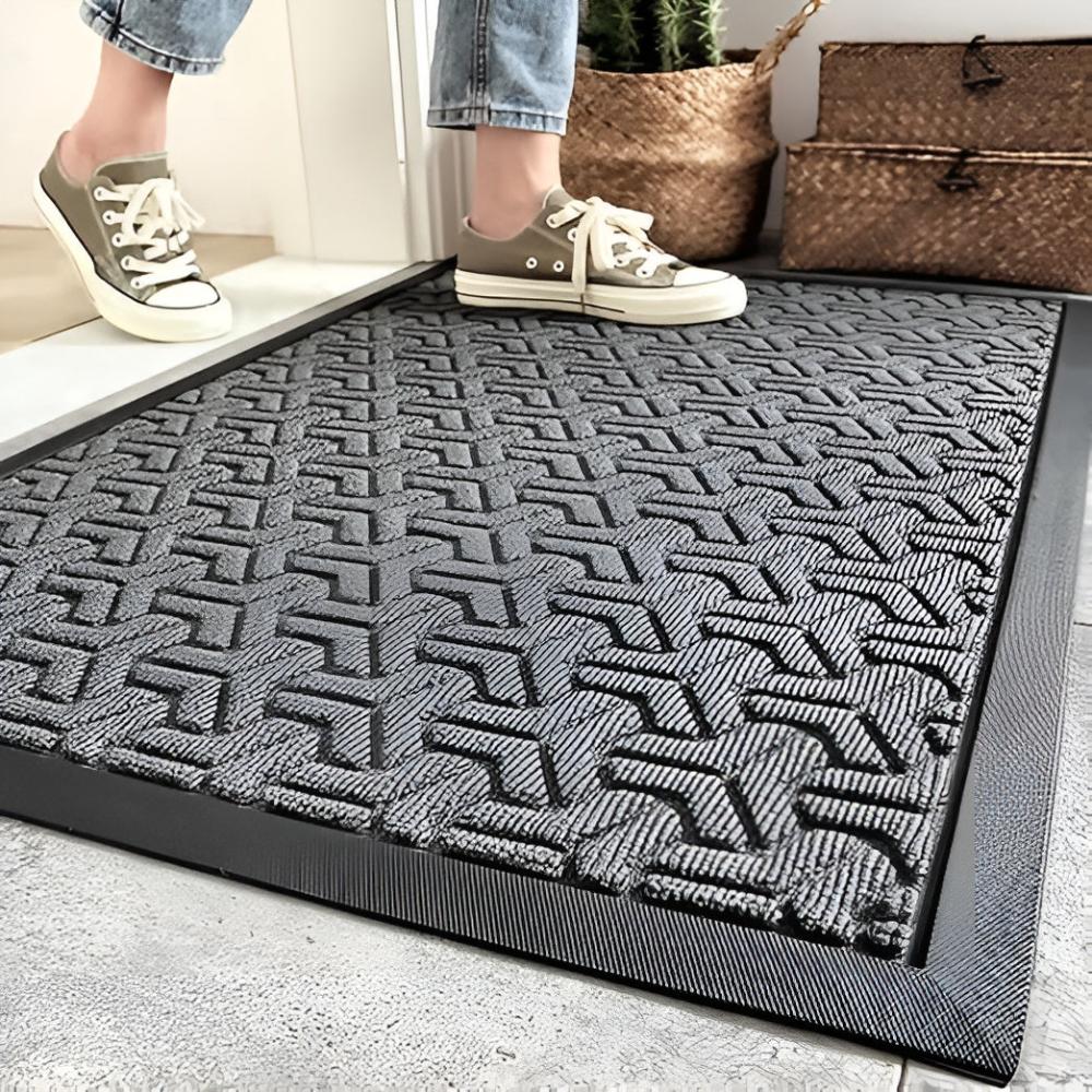 Geometric Rubber-Backed Entry Mat