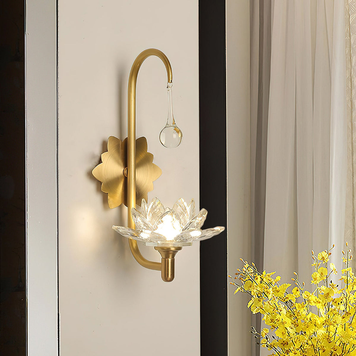 Crystal Lotus Brass Wall Lamp