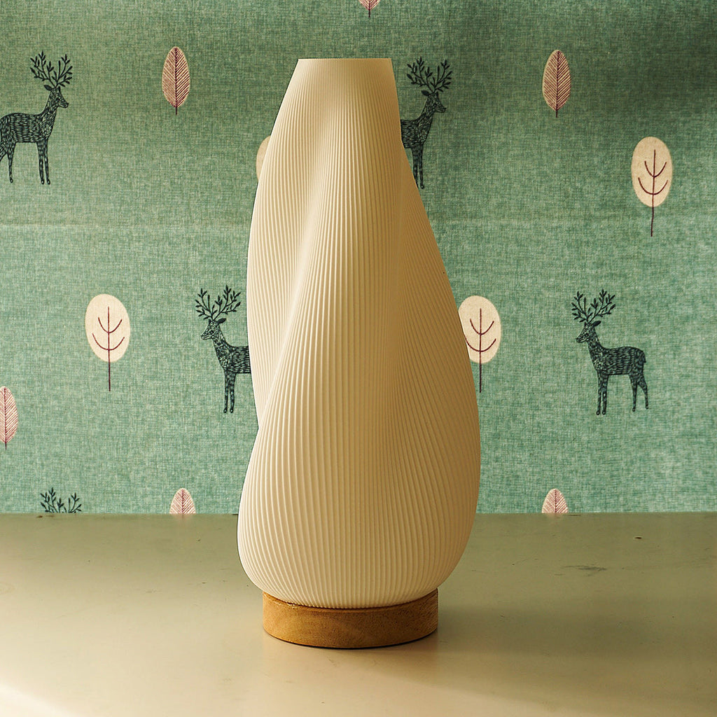 Swirl Pleated Shade Wood Base Table Lamp