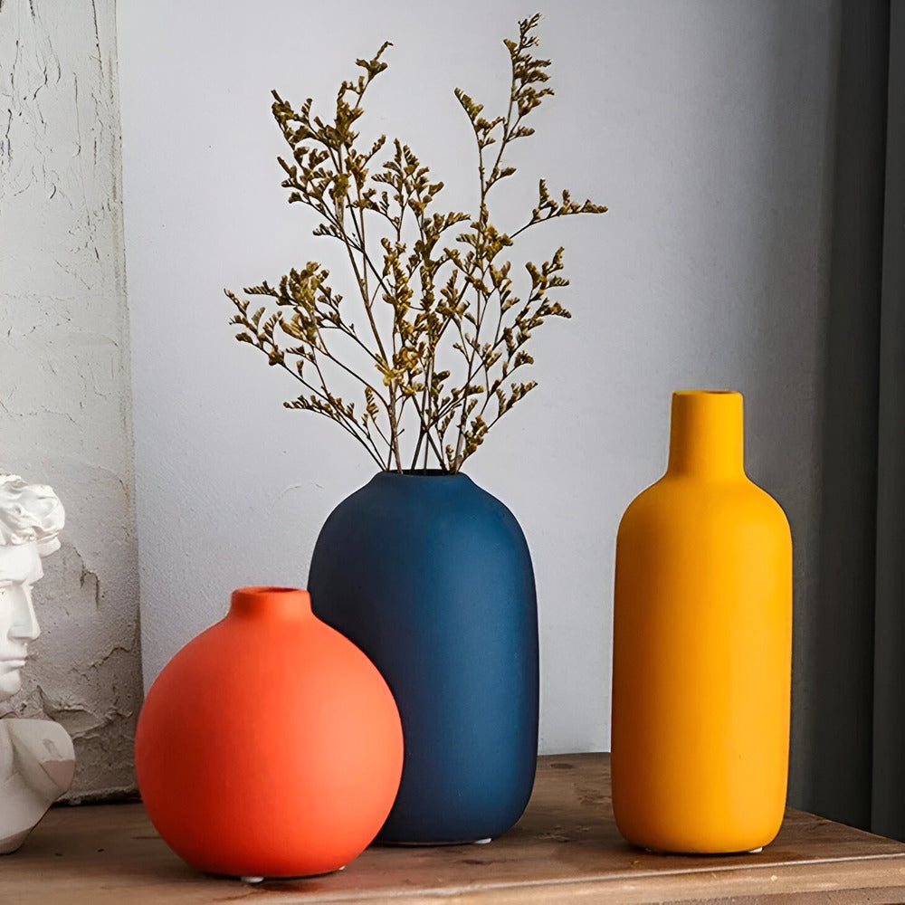 Glossy Round Ceramic Table Vase - view 8