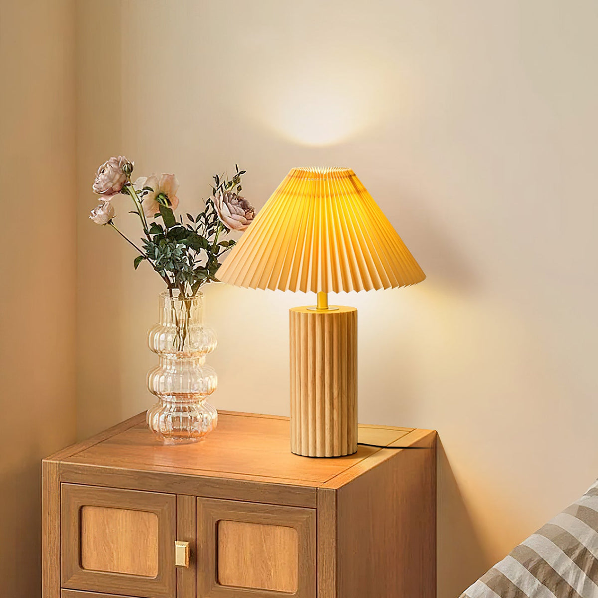 Ribbed Base Pleated Cone Table Lamp
