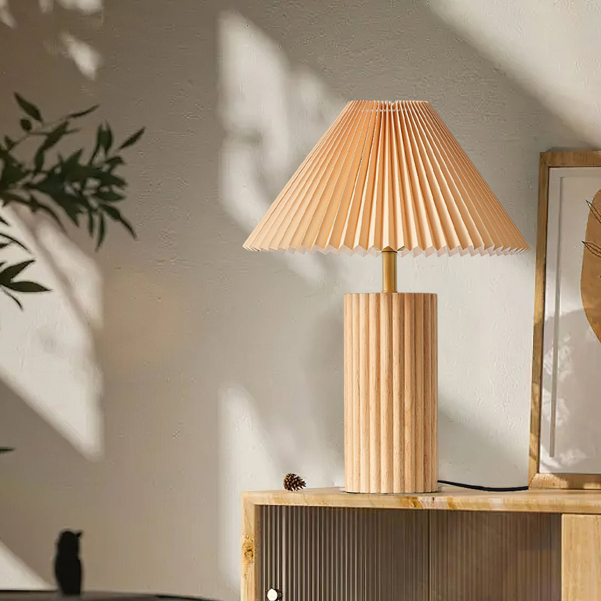 Ribbed Base Pleated Cone Table Lamp
