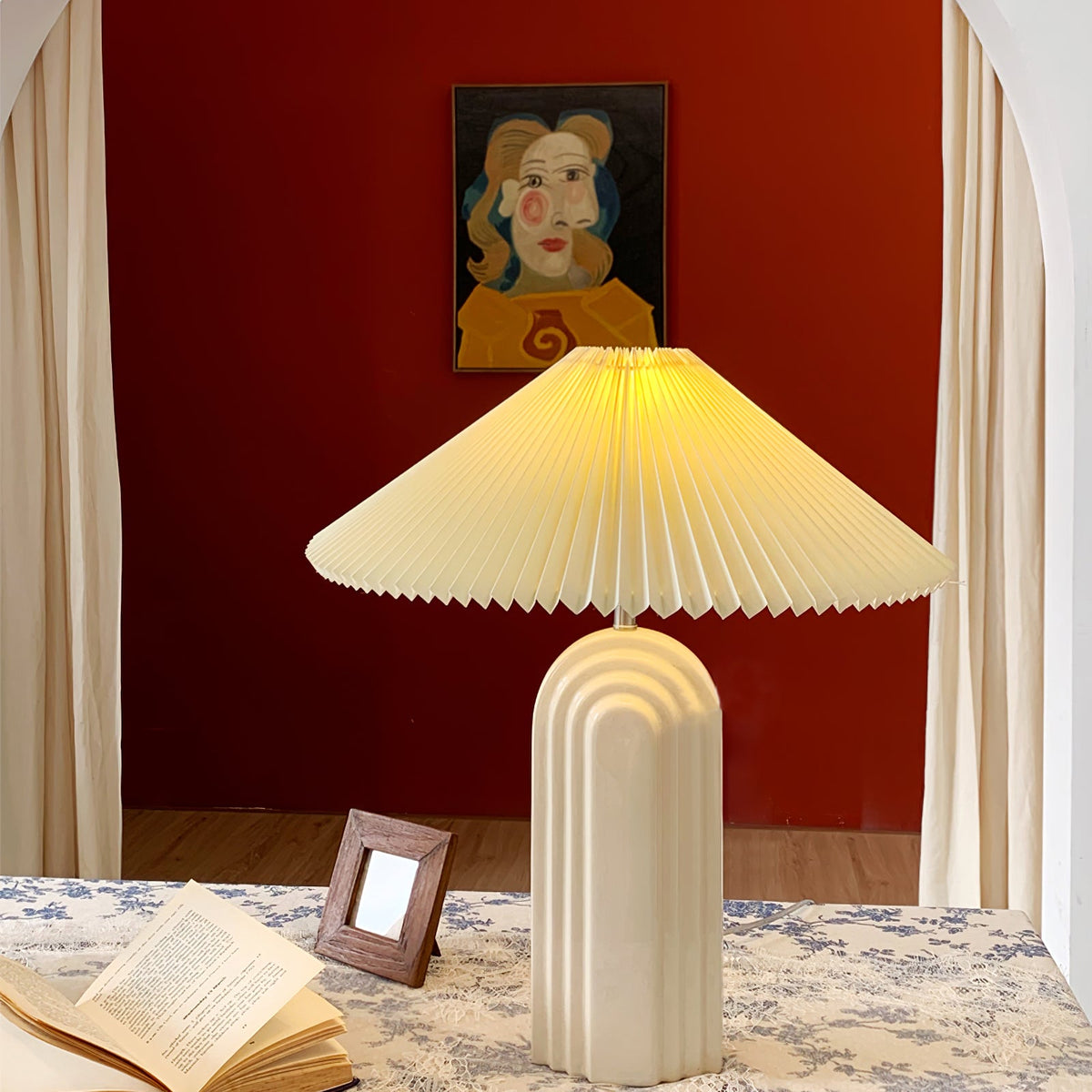 Ribbed Ceramic Pleated Shade Table Lamp