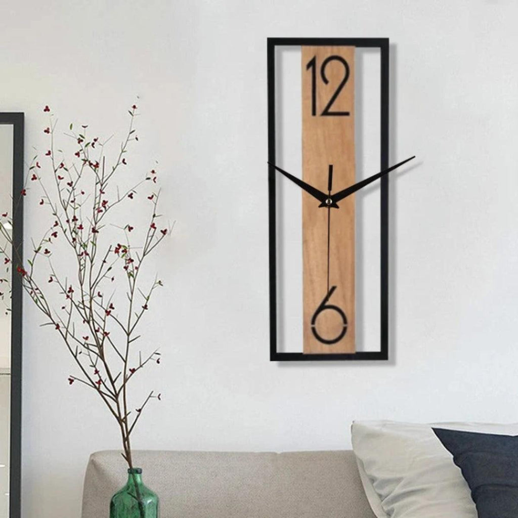 Silent Wall Clock With Minimalist Open Frame Design