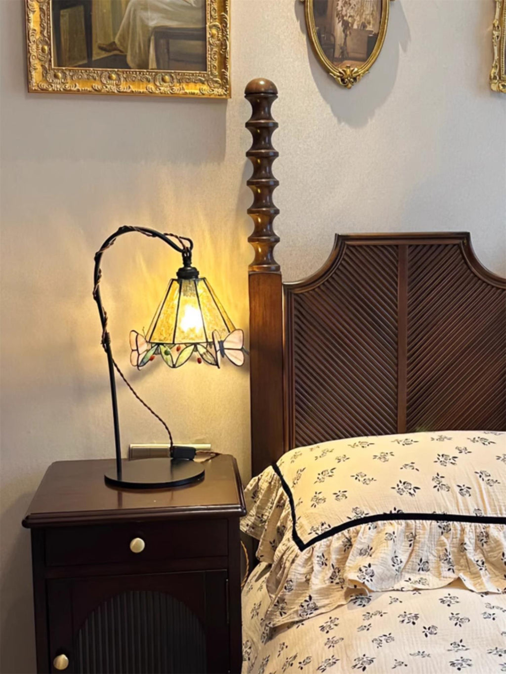 Stained Glass Butterfly Table Lamp