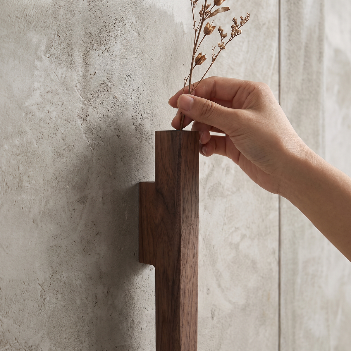 Timber Slimline Wall Vase detail