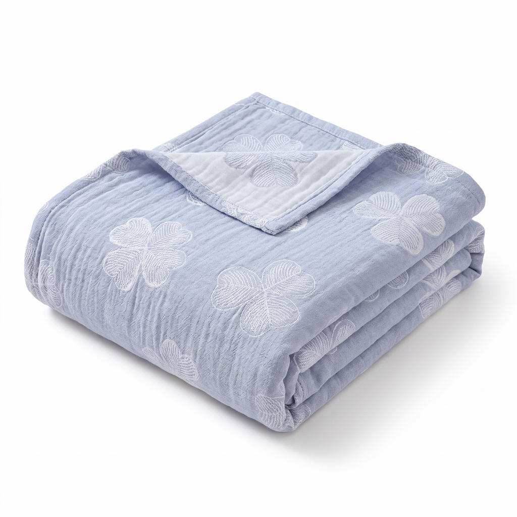 Four-Leaf Clover Three-Layer Organic Gauze Blanket