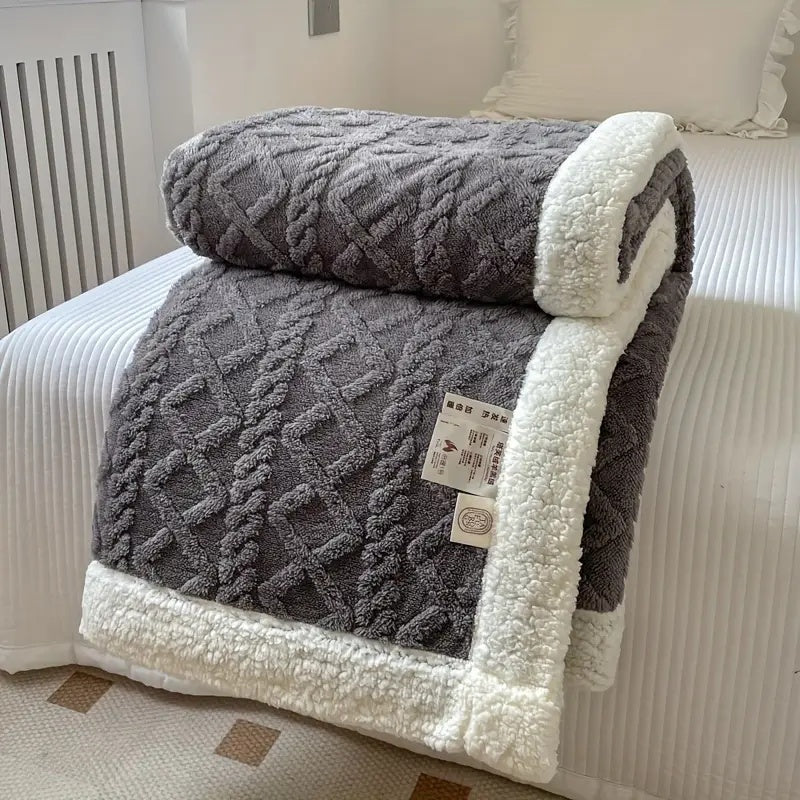 Reversible Tufted Sherpa Fleece Blanket
